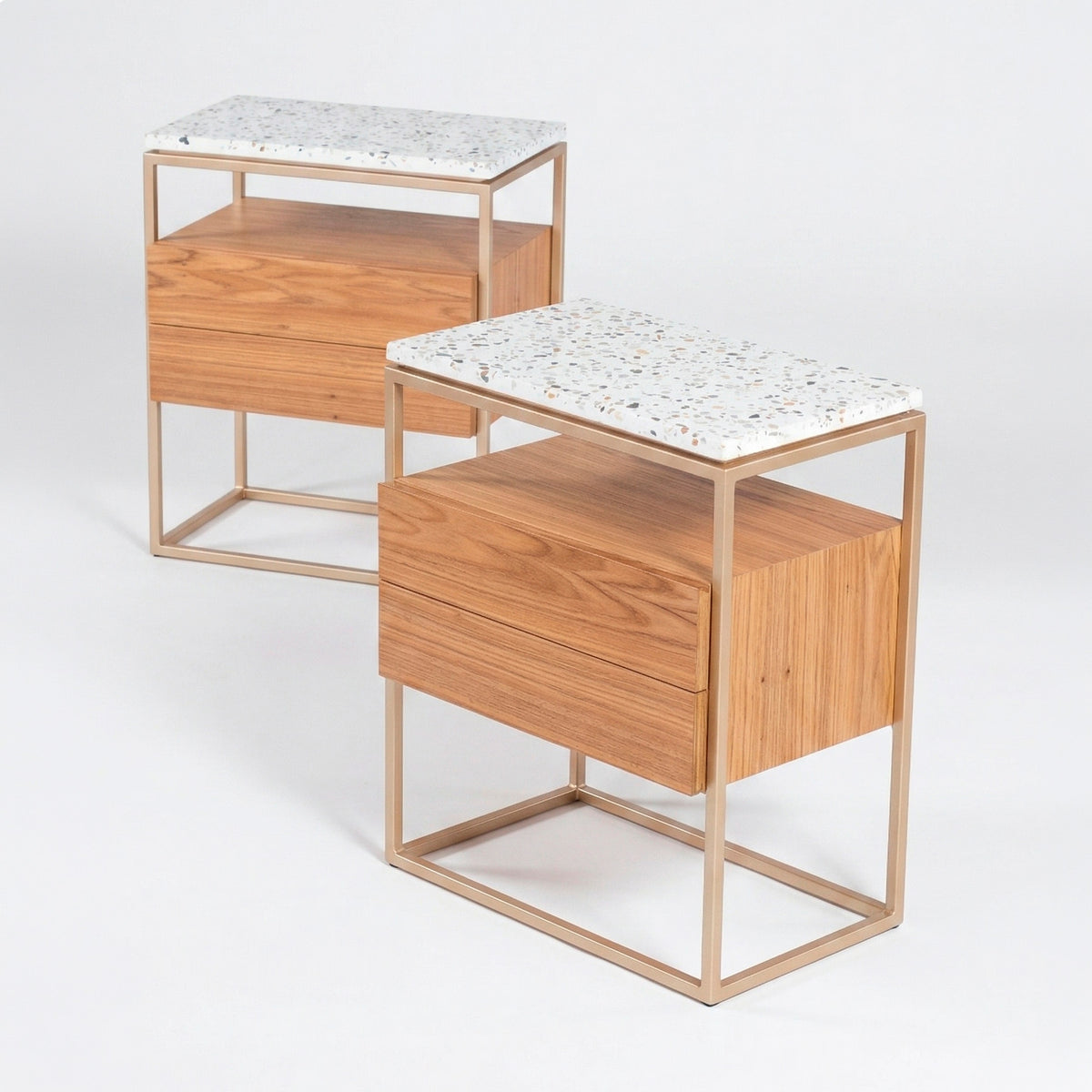 Mesa de Cabeceira Hertz – MEZAS