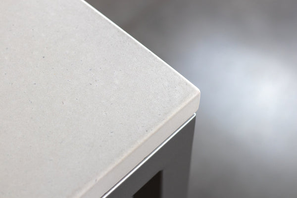 Mesa Hertz Quadrada | Tampo Concreto e Granilite - MEZAS