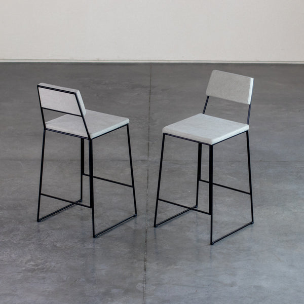 Banqueta Hooke com Encosto - MEZAS