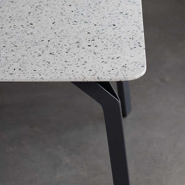 Mesa SOMA+ | Concreto e granilite - MEZAS