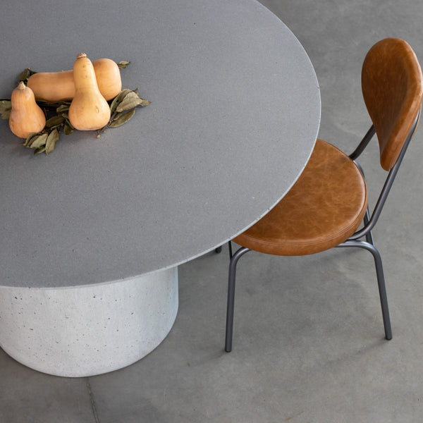 Mesa Bouman Solo | Tampo Concreto & Granilite | Base Concreto & Granilite - MEZAS