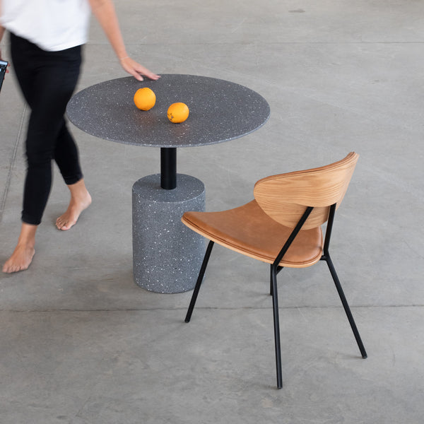 Mesa Bouman Neck Sol | Tampo Concreto e Granilite - MEZAS