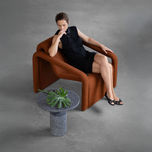 Mesa Bouman de Apoio Neck Sol | Área Externa - MEZAS